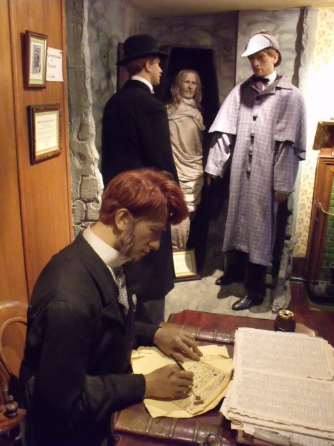 London: Sherlock Holmes Museum & Westminster Walking Tour - Sherlock Holmes Museum plus Westminster landmarks: why this combo makes sense