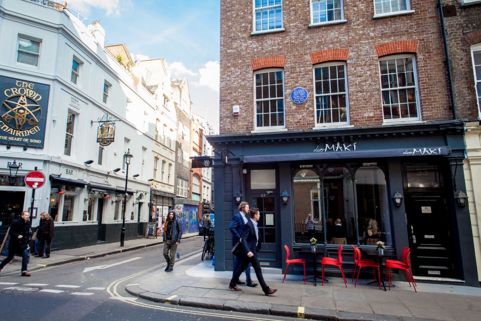 London Soho District - Guided Walking Tour 12 guests 2,5h - London Palladium and Carnaby Street: theatre vibes and retail reality