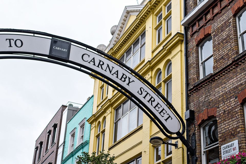 London Soho District - Guided Walking Tour 12 guests 2,5h - Soho Square and Old Compton Street: nobility replaced by LGBT community energy