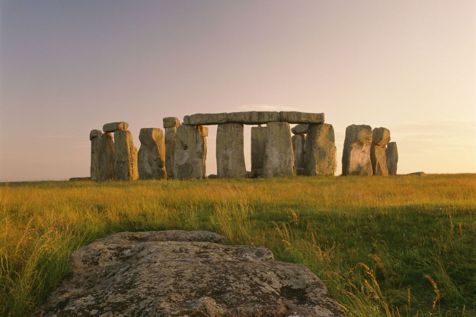London: Stonehenge, Bath, Lacock, & Avebury Small Group Tour - Lacock: A Short Stop With Big Screen Energy