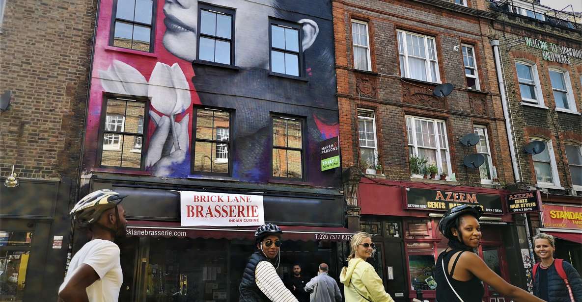 London: Street Art Bike Tour - Meeting Alternative London and getting rolling smoothly