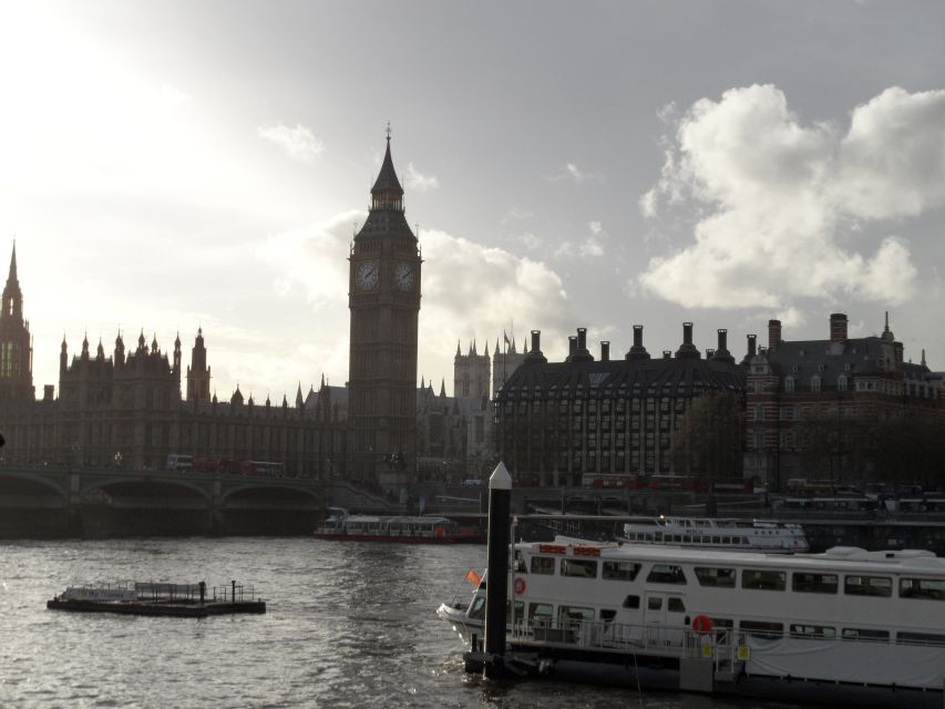 London: Thames Cruise to Greenwich with Private Guide - Westminster to Greenwich: the Thames views that feel like a greatest-hits reel