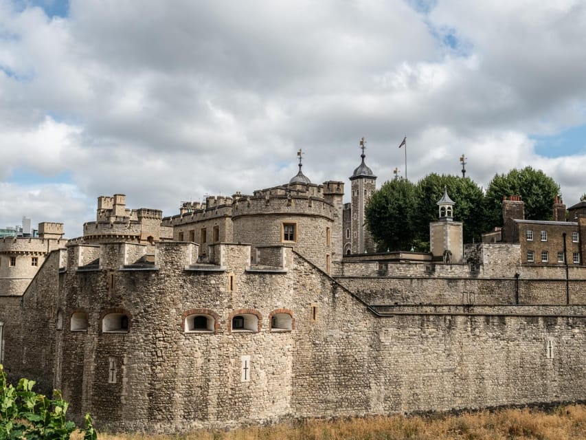 London: Top 30 Sights Walking Tour and Tower of London Entry - Price and Value: Is $118 Worth It for One Big Day?