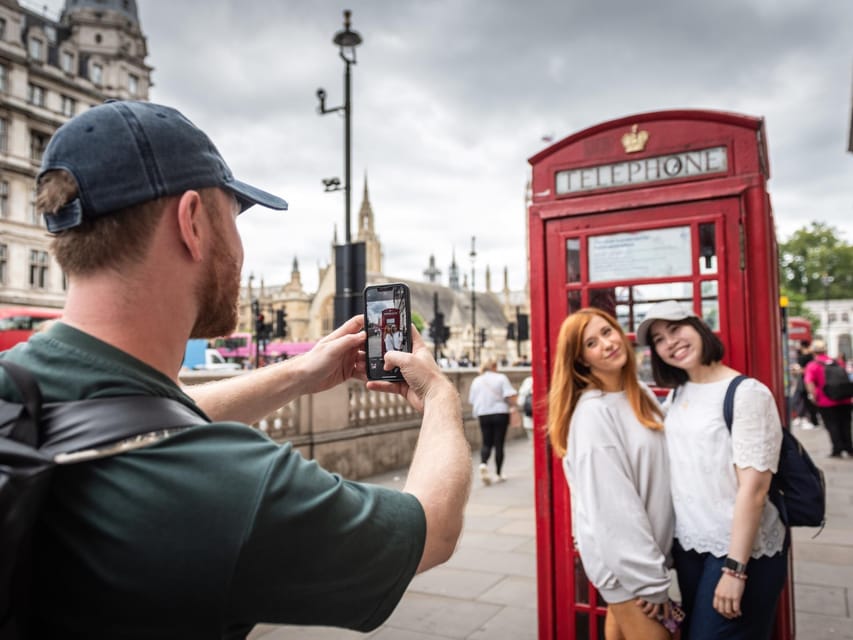 London: Top 30 Sights Walking Tour and Tower of London Entry - London Eye to the Thames: London Bridge, Shakespeare’s Globe, and HMS Belfast