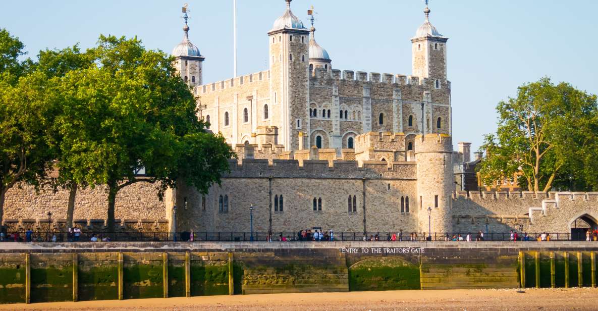 London: Tower of London Guided Tour with Crown Jewels Option - The Jewel House visit: seeing crown regalia without the extra commentary