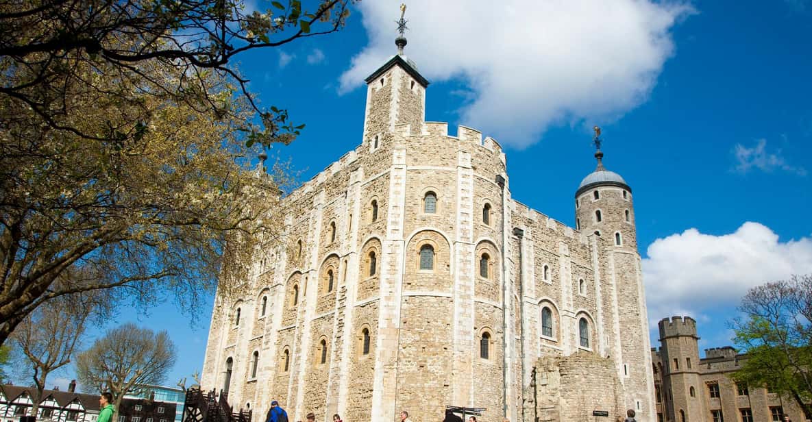 London: Tower of London, Hop-on, Hop-off Bus & River Cruise - Tower of London: Crown Jewels plus Yeoman Warder stories