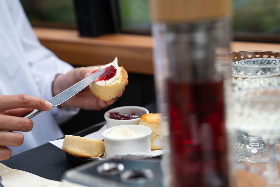 London: Traditional Afternoon Tea Tour in a Luxury Coach - Meeting at Embankment and Boarding the Double-Decker