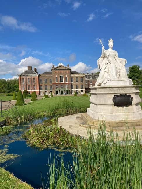 London: VIP Kensington Palace Gardens Tour & Royal High Tea - Should you book it?