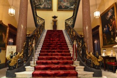 London: Wallace Collection & National Gallery Private Tours - Sèvres porcelain, French paintings, and the “wow” moments you should look for