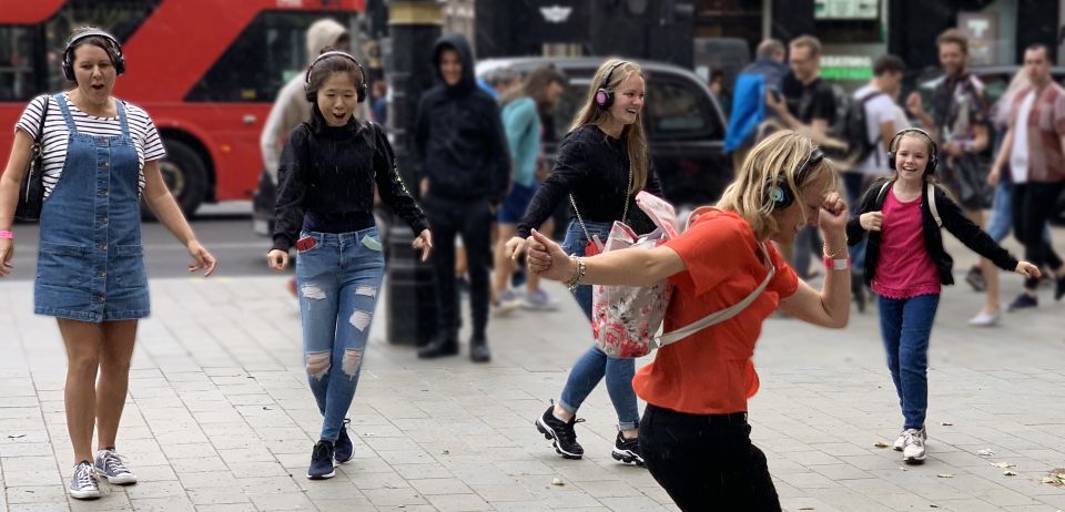 London West End Musical Silent Disco Walking Tour Top 1% - Why This Silent Disco West End Walk Feels Like a Mini Show