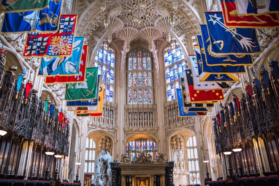 London Westminster Abbey French Tour with Fast-Track Tickets - Big Ben and the Houses of Parliament: quick views with real context