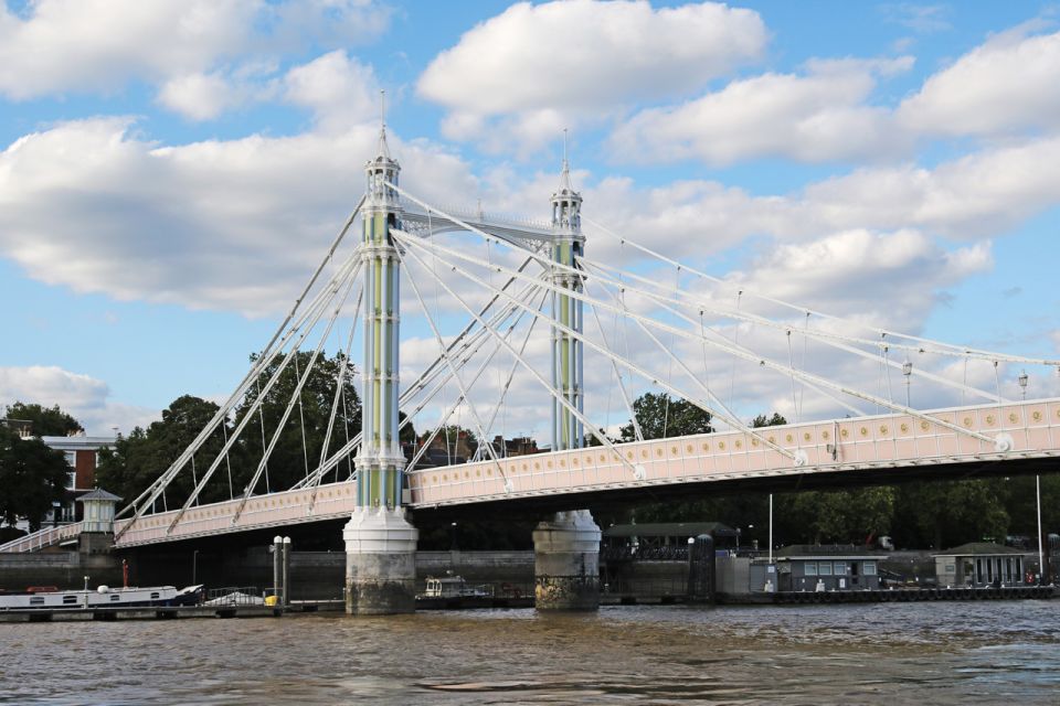London: Westminster to Kew River Thames Cruise - Boarding and the onboard vibe on a Thames passenger boat
