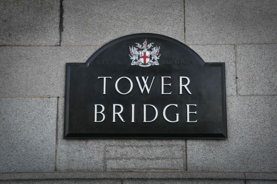 London: Westminster Tour, Tower of London & Tower Bridge - Tower of London: where the thousand-year story feels real