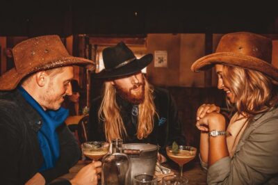 London: Wild West Saloon Immersive Cocktail Experience - Dressing the part: tailors, hats, and staying believable