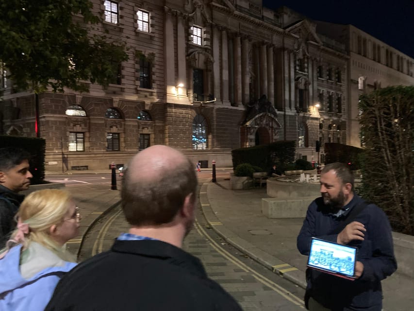 London's Ghosts & Gruesome Past Nighttime Walking Tour - Night Walk Value: What this tour is really good at