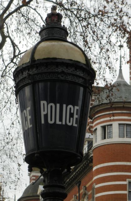 London's Hidden Treasures Tours by Black Taxi Cab - How the Guide Commentary Works in a Private Taxi