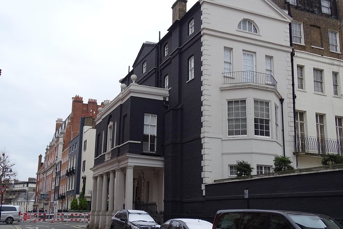 Mayfair, London's famous aristocratic village - Exclusive, Private Walking Tour - Burlington Arcade: shopping by design, with beadles in charge