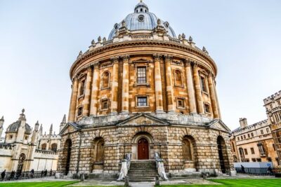 Oxford, Shakespeare Country & Warwick castle private Tour - Oxford University on Foot: Dreaming Spires Explained