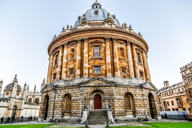 Oxford, Shakespeare Country & Warwick castle private Tour - Oxford University on Foot: Dreaming Spires Explained