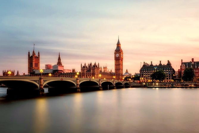 Photographer, Professional Photo Shoot - London - How the photographer plans your London locations on the day