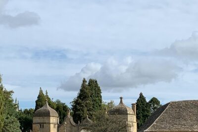 Private Full Day Excursion to the Cotswolds in a London Black Cab - How the day flows: Cotswolds highlights plus Oxford context