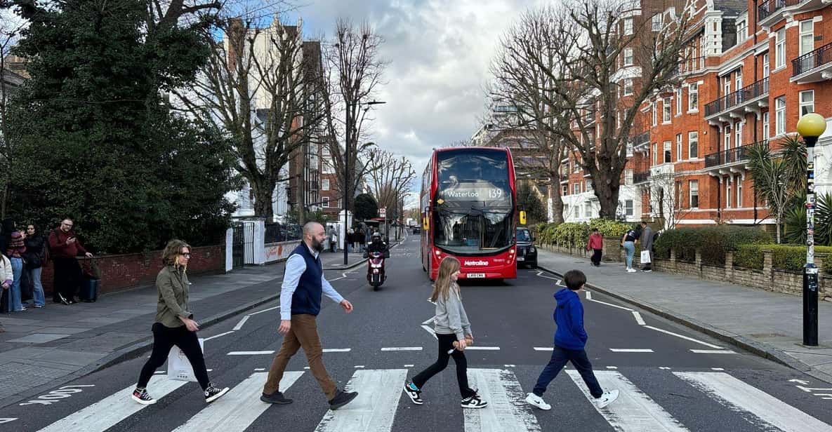 Private London Beatles Taxi Tour with Local Guide - Entering Beatles London by Black Taxi: The Value of Door-to-Doors