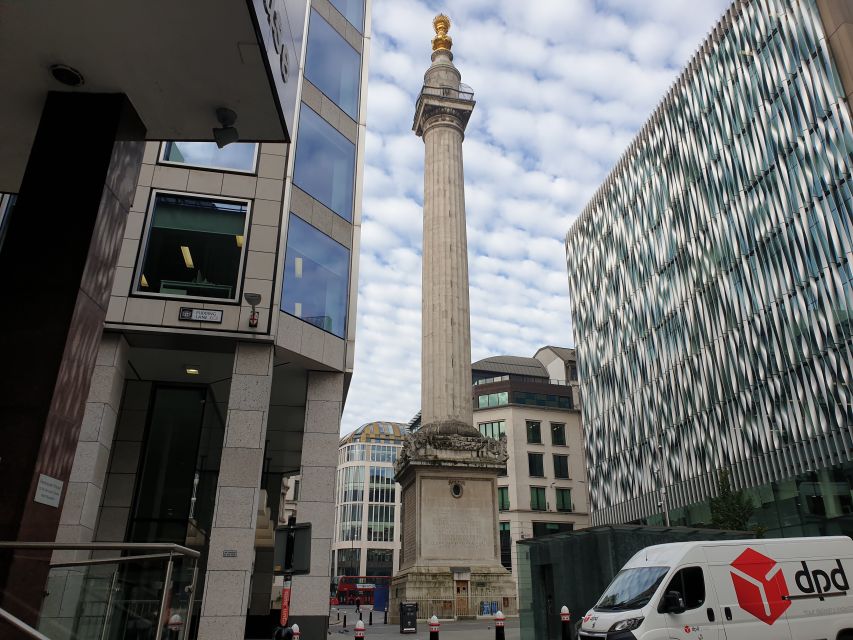 Roman Ruins to Blitz Bombings: London's Fiery History - Tower Hill meeting point and the 2.5-mile reality check
