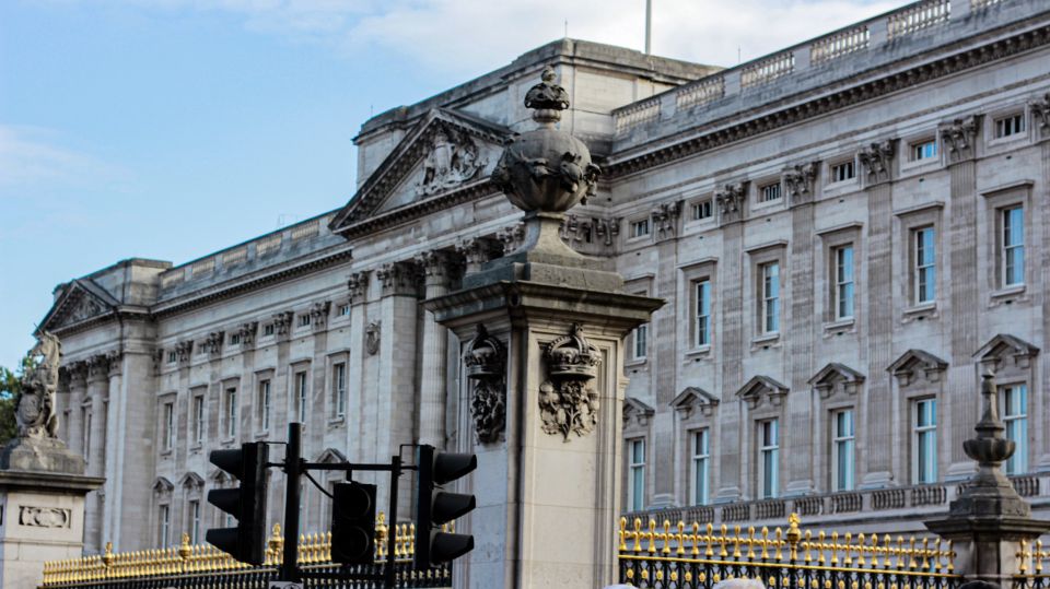 Royal London: from Tudors & Stuarts to Windsors Walking Tour - Where You Start: George V, Parliament, and Westminster Right There