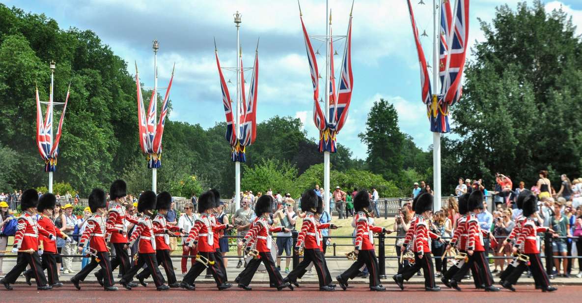 Royal London Walking Tour - Meeting at King’s Gallery: The Spot You Can’t Miss