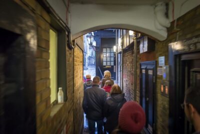 Secrets of London Walking Tour - A secret start: the tiniest old police station you’ll never notice again