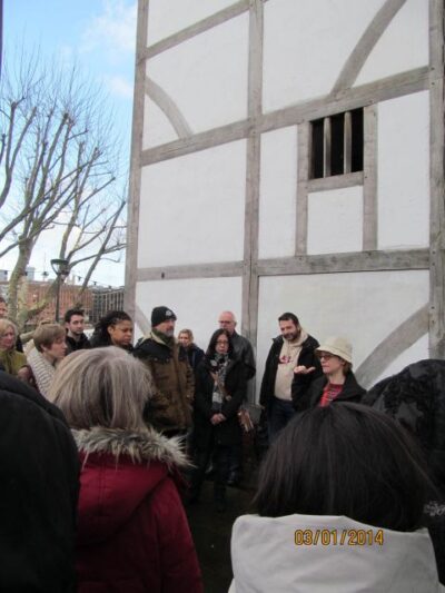Shakespeare in London Private Tour - Starting at New Globe Walk: the best place to begin
