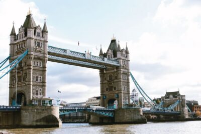 The Old City of London - Guided Walking Tour 12 guests 2,5h - Roman London Wall: The 220 AD Start That Changes How You See the City