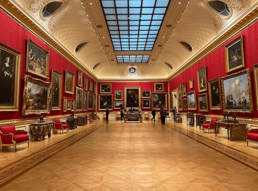 The Wallace Collection London: Private Guided Tour - 3 hour - The Hertford and Wallace family story: collecting across generations
