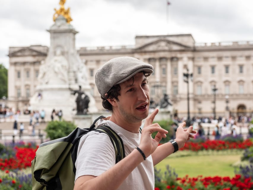 Top London Sights Tour - Christmas Day Special! - Starting Outside The Ritz: Easy to Find, Built for a Slow Christmas Pace