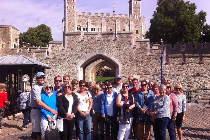 Tower of London Crown Jewels and English Royal History Tour - Battlements and Raven House: views plus the Tower’s living legend