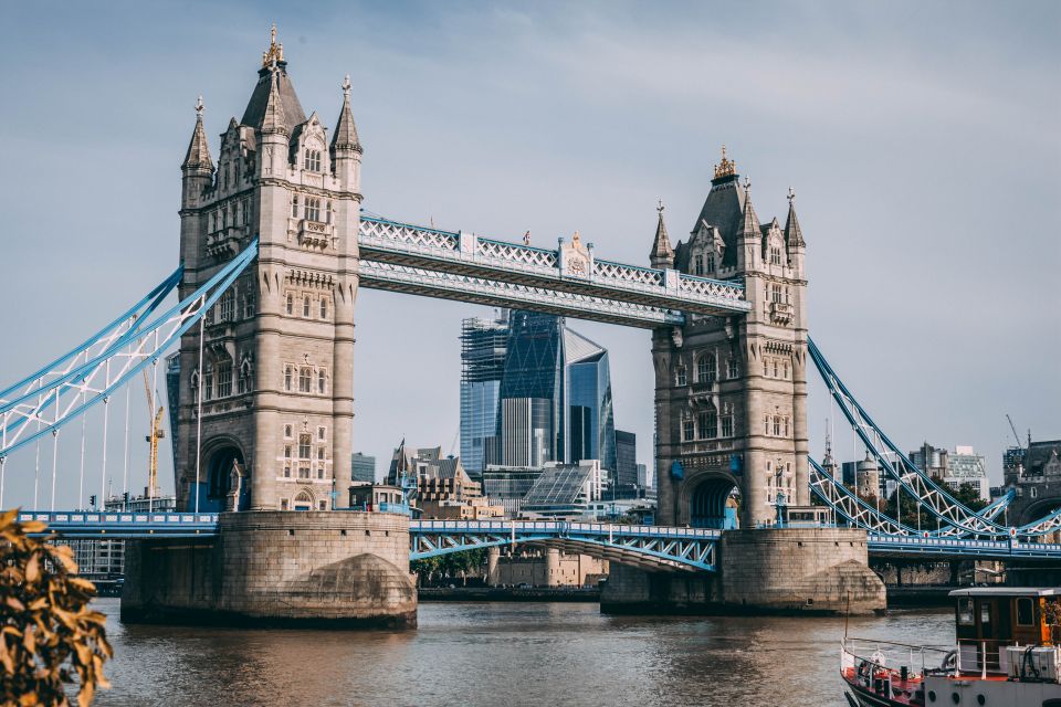 Ultimate Royal London, Thames River Boat Ride & Walking Tour - A smart Tower-to-Thames-to-Westminster loop