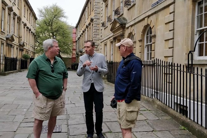 Visit Bath And Stonehenge: Private Black Cab Day Trip from London - Bath’s UNESCO old-world feel: 4 hours to slow down