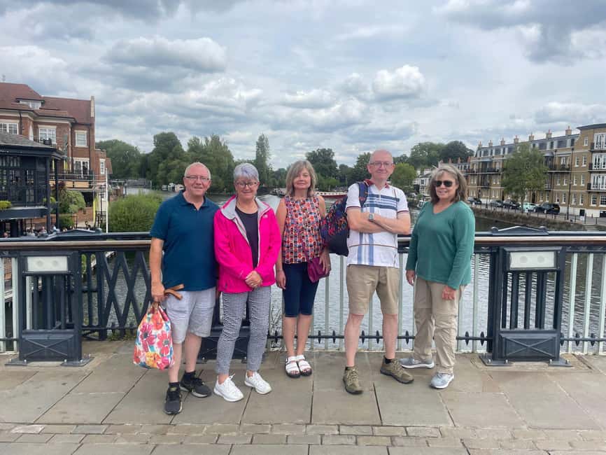 Windsor: Private Town-Walking Tour - Meet your guide outside Windsor Guildhall